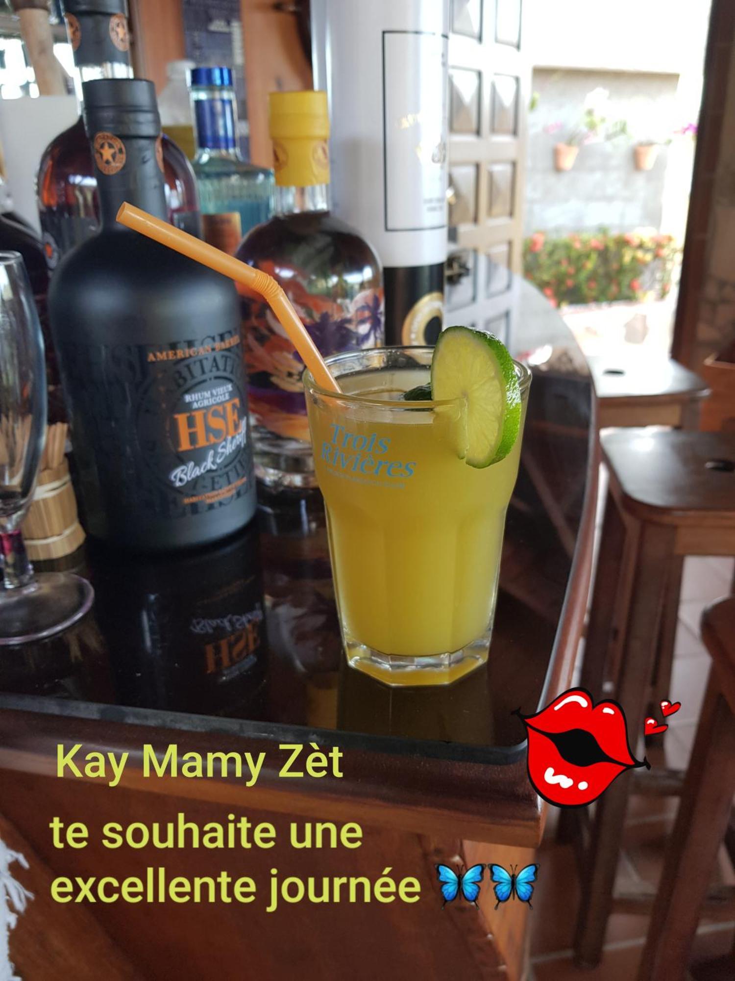 Residence Kay Mamy Zet Le François 外观 照片
